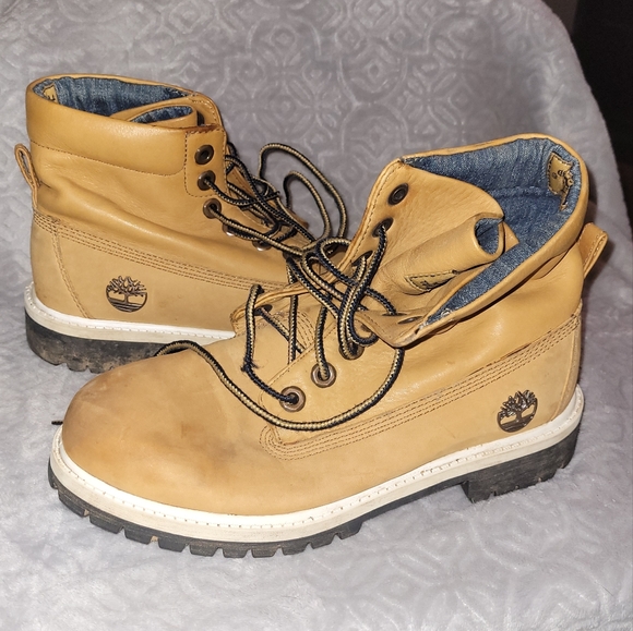 Timberland Other - TIMBERLAND Women's Size 4 Leather Boots